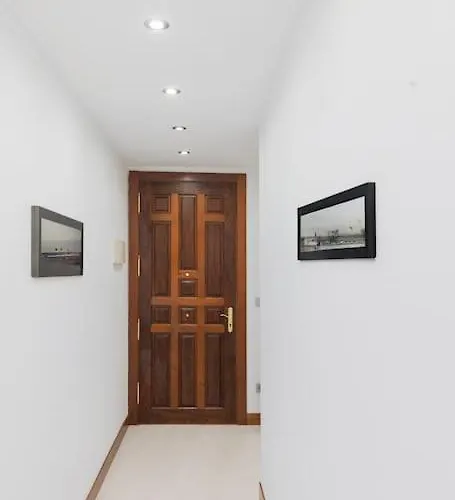 Indautxu Flat Next Stop Διαμέρισμα *